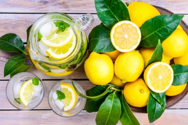 القيمة الغذائية لعصير الكيوي والليمون
