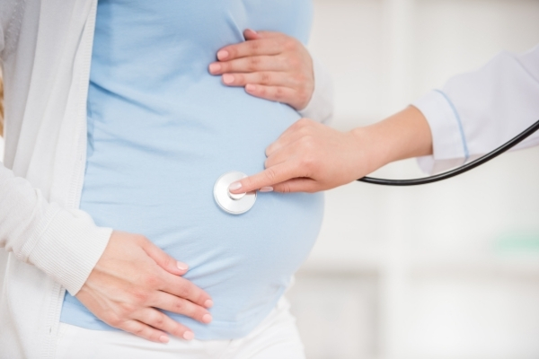 التبول اللاإرادي أثناء الحمل