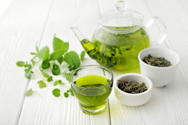 فوائد الشاي الأخضر المتعددة